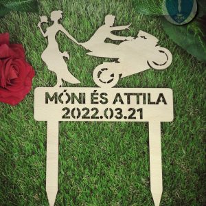 Motoros tortadísz esküvőre